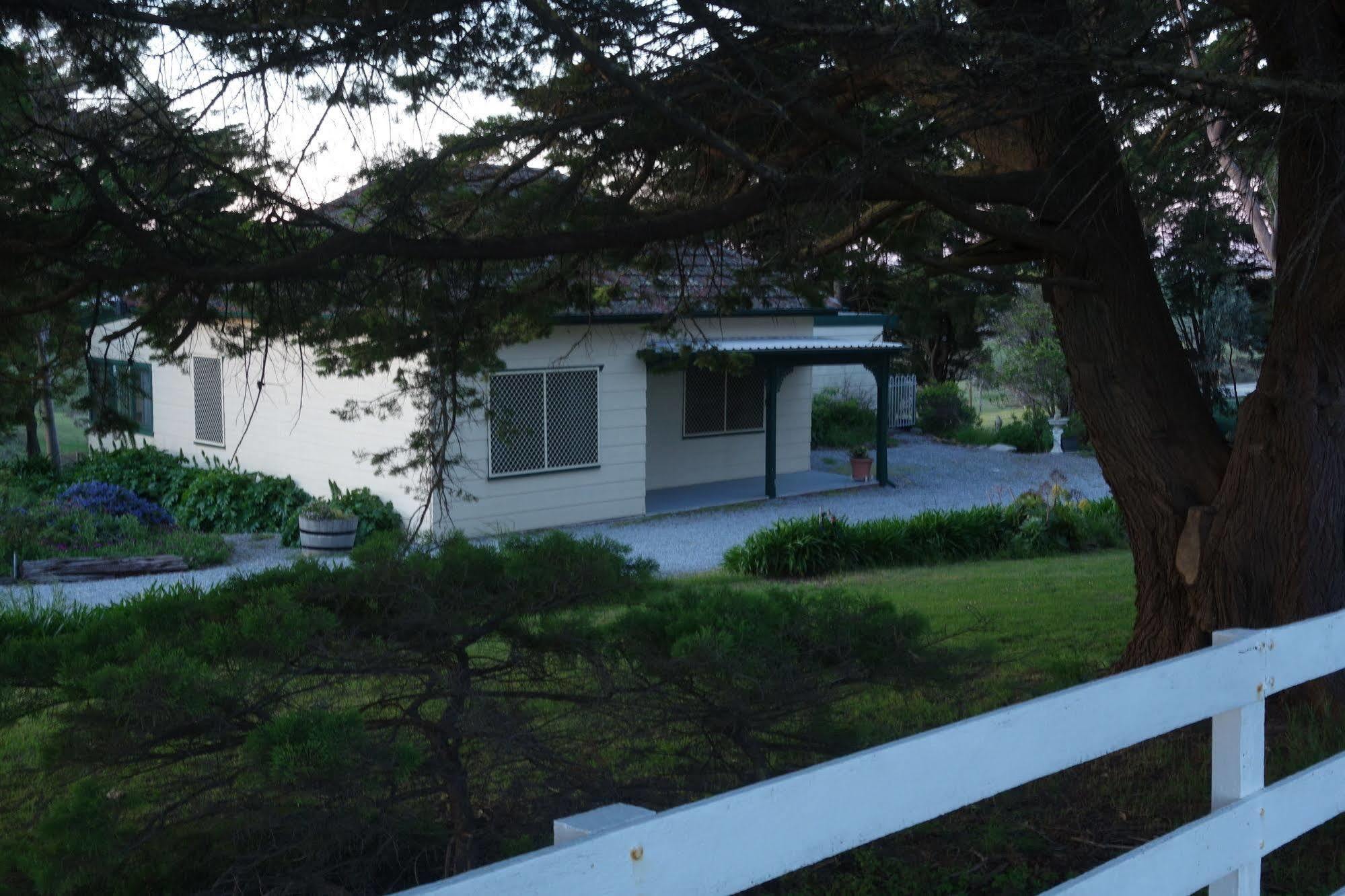 Morella Farmstay เคปเจอร์วิส ภายนอก รูปภาพ